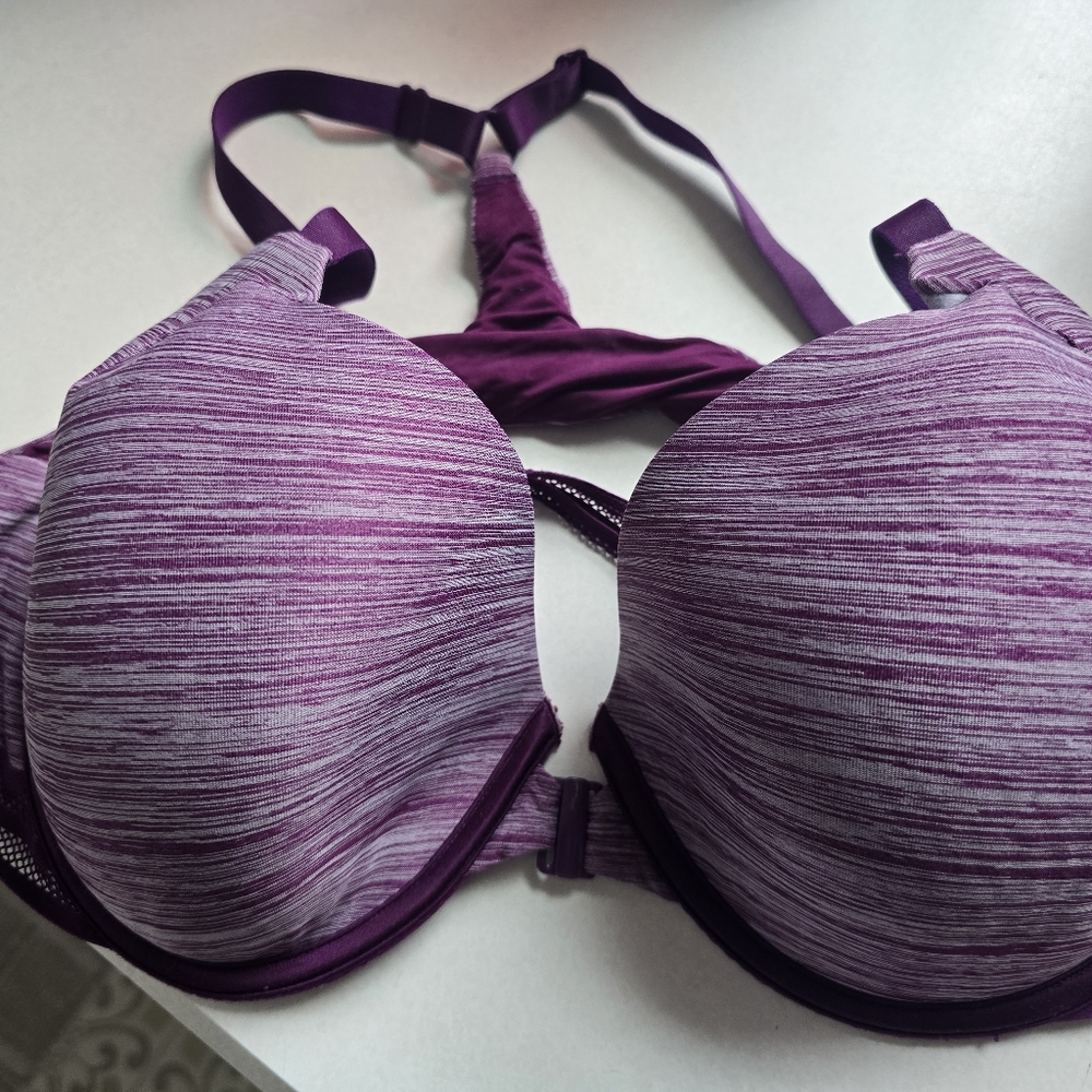 Victoria Secret Size 38D Semi Demi Front Close Underwire Racerback Bra!